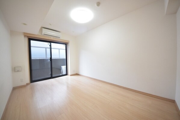 ルーブル中野富士見町伍番館の物件内観写真